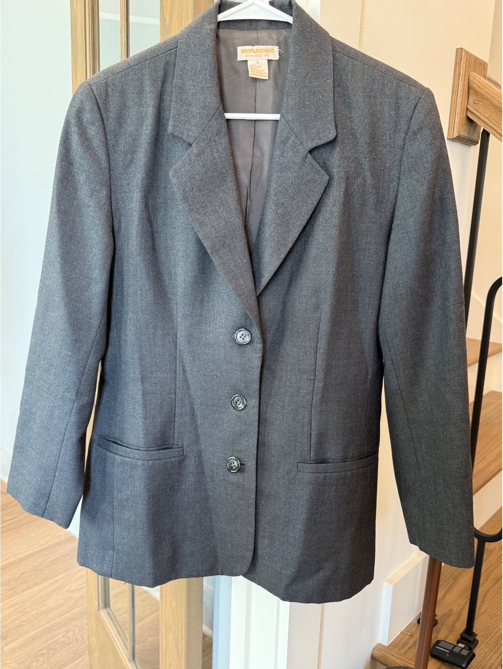 Brooks Brothers women’s blazer grey size 8 great classic piece